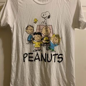 Peanuts t shirt